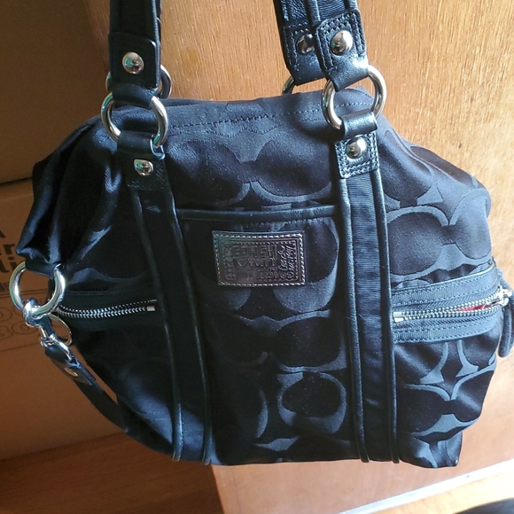 Coach purse - Picture 1 of 3